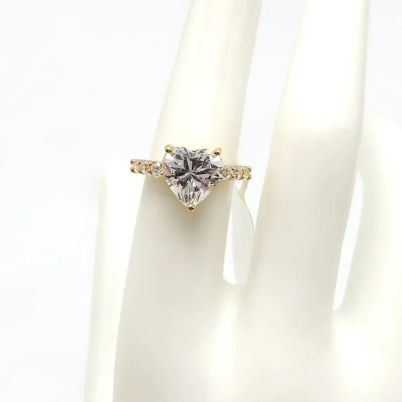 Spectragem Jewelry - Clear Rhinestone Heart Shaped Gold Vermeil Over Sterling Silver Ring Size 7